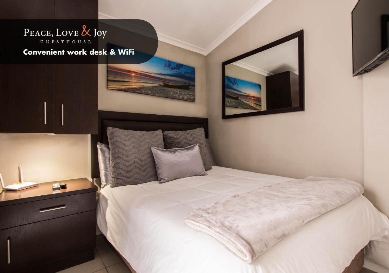 Peace Love And Joy Self Catering Units Port Elizabeth Exterior foto